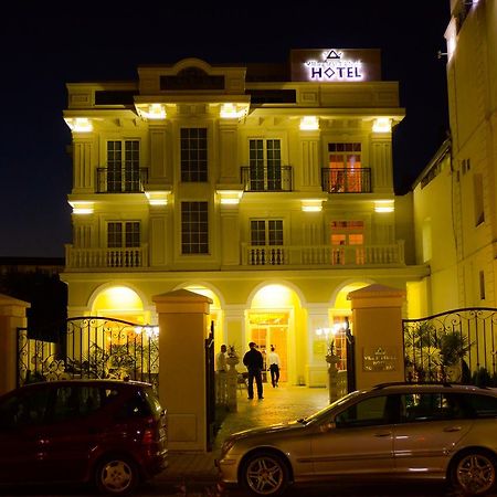 Hotel Vila Imperial Elbasan Kültér fotó