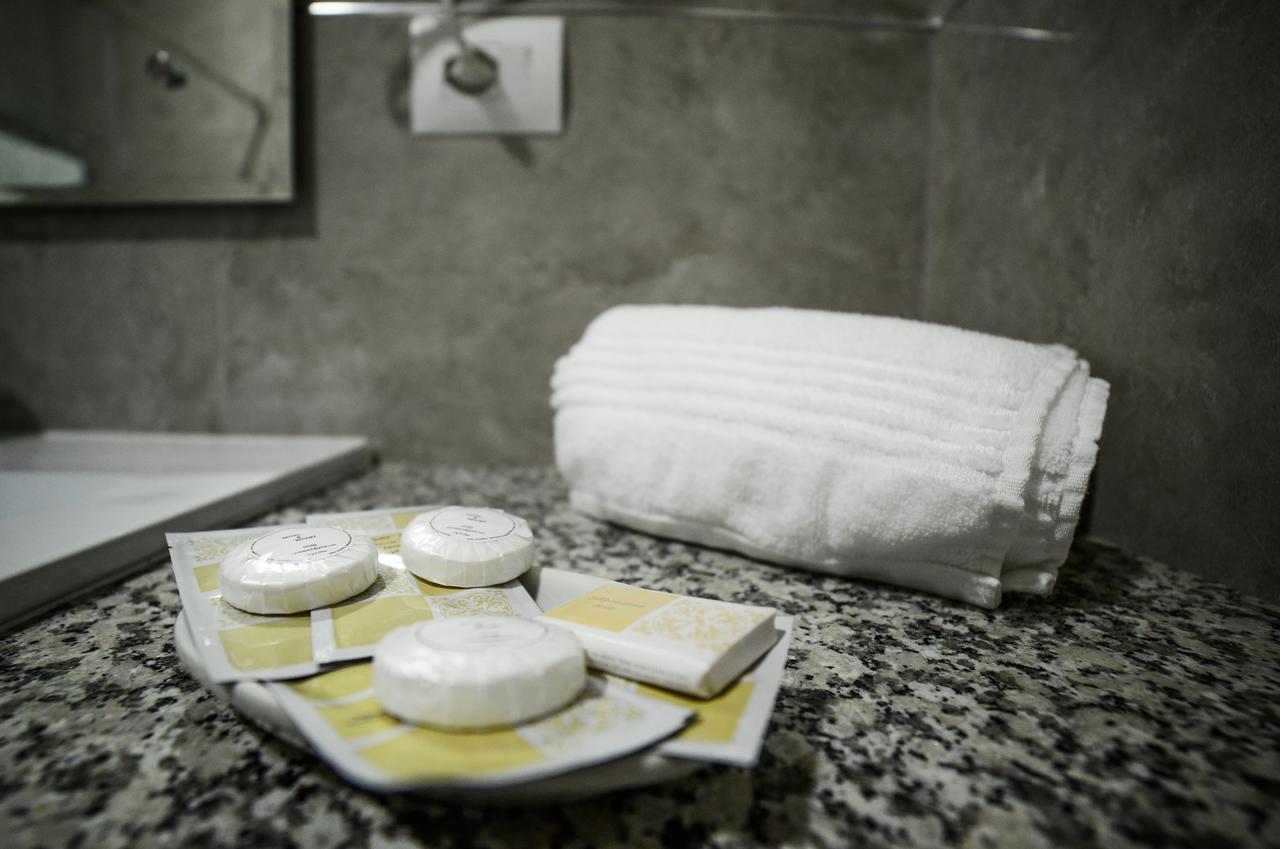 Hotel Vila Imperial Elbasan Kültér fotó
