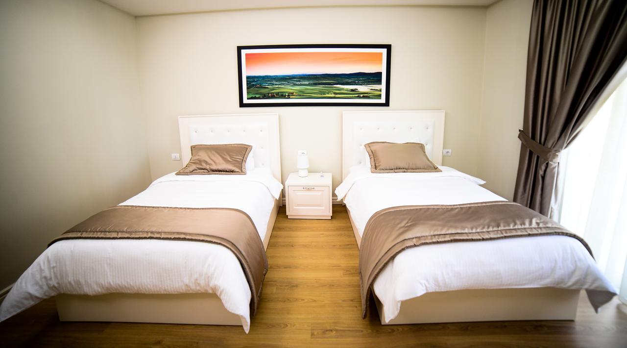 Hotel Vila Imperial Elbasan Kültér fotó
